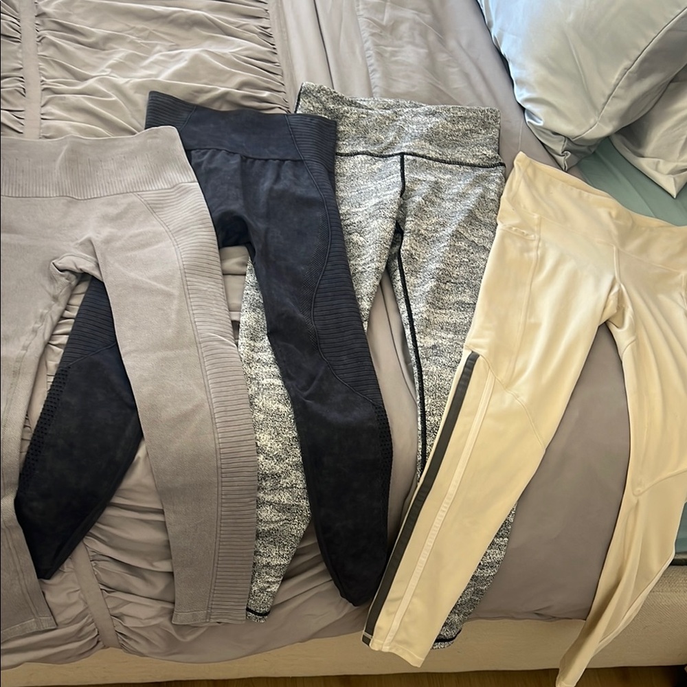 Brand New Mono B Leggings!!